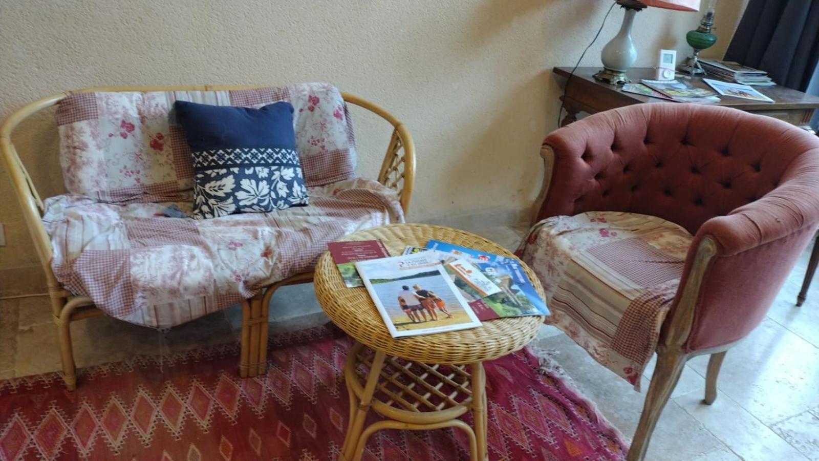 Residence De La Demi-Lune Entrains-sur-Nohain Eksteriør billede
